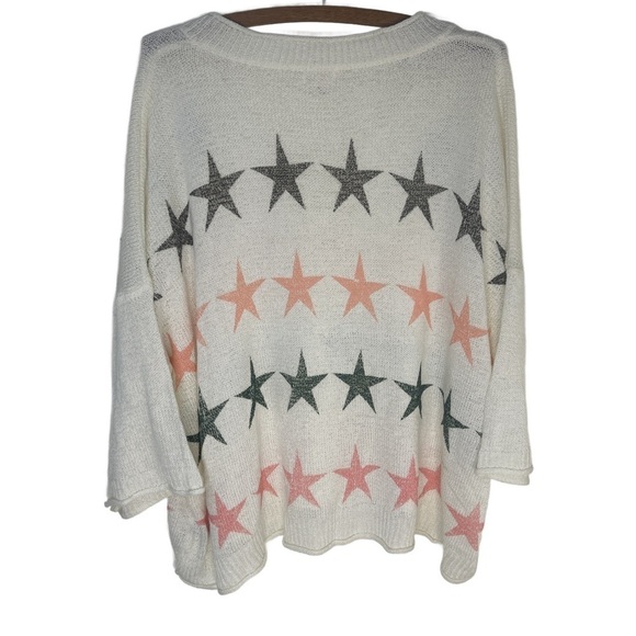 POL Slouchy Oversized Star Print Sweater Size Medium - Picture 2 of 16